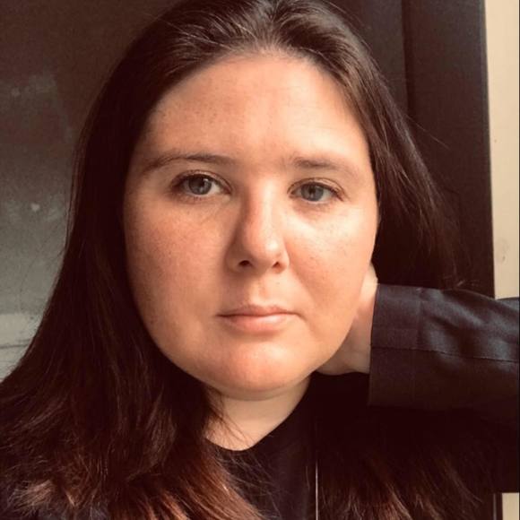 Meet your Posher, Traci - Picture 1 of 1